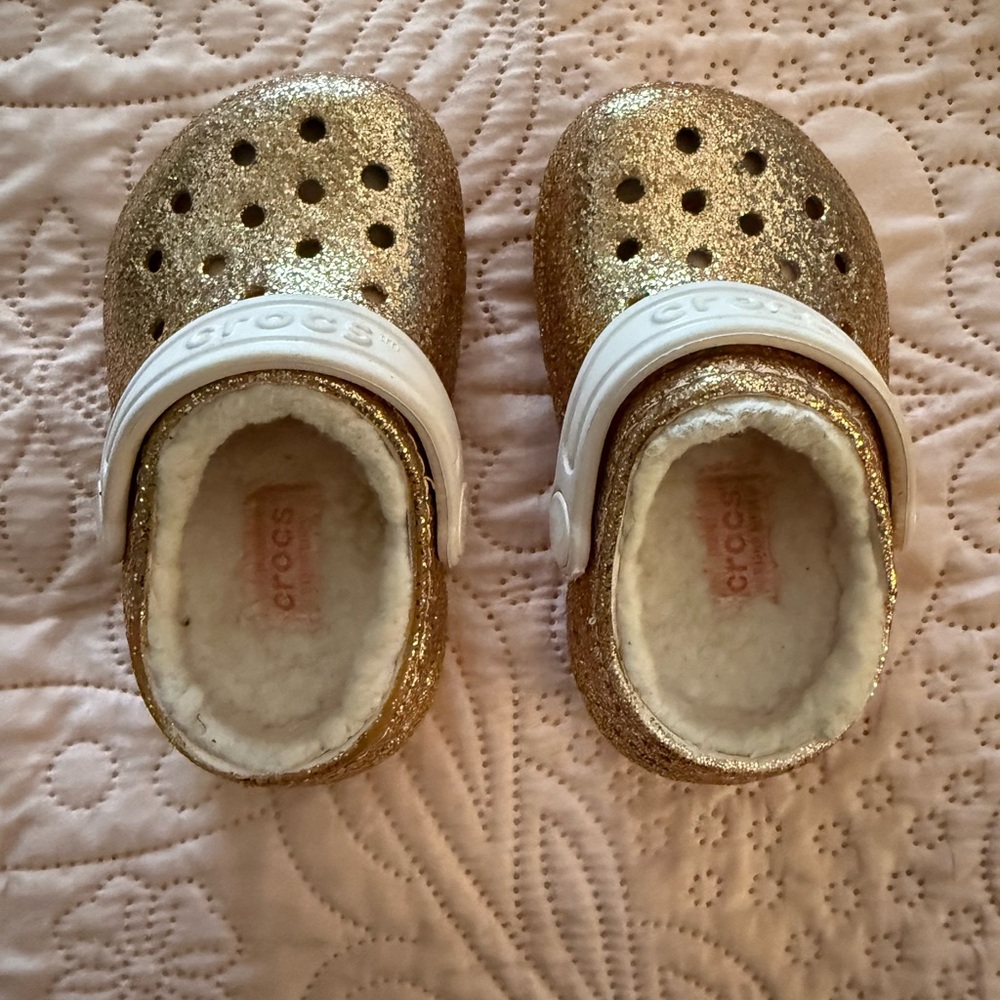 Crocs Kids Gold Glitter Clogs
